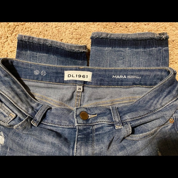 DL1961 “Mara” Instasculpt Straight Ankle jeans - Picture 4 of 4
